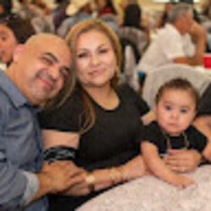 Meet your Posher, Yesenia